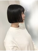 あご上モードボブ　Aラインボブ　ミニボブ　アッシュブラック
