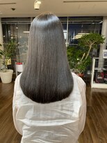 ジーナ 船橋(Zina)&nbsp;地毛風ストレート×オリーブベージュ