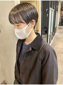 ●タイトなベリーショート