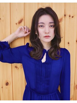 ブゾン(buZon) 【buZon ブゾン】韓国風くびれミディ