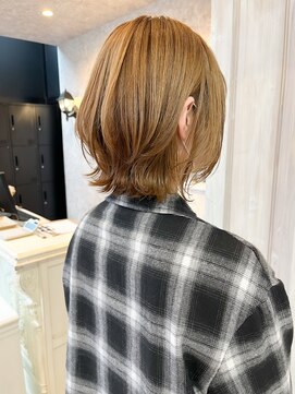 キャアリー(Caary) 福山人気caary外ハネミディアム大人ハニーベージュ20代30代40代