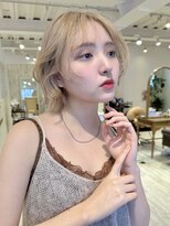 リコバイアフロート(riko by afloat)&nbsp;ボブ/外ハネ/ハイトーン/フェイスレイヤー/ブリーチ