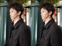 どんな服装にも合わせやすいトレンドヘアを／オシャレを楽しみたい方にも人気なORCAパーマスタイル men’s