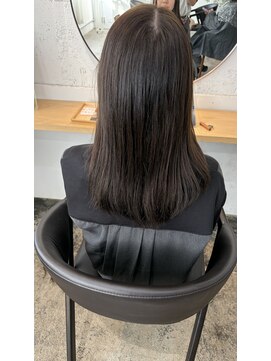 サイ(sai) 【塩崎担当】毎日になじむ大人ベージュ