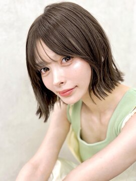 ヨリ ルトロワ 札幌大通(yori Le_trois) 似合わせカット30代40代50代ショートボブくびれレイヤーカット