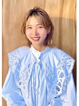 リーニアプラスエヌ(LINHA +n) NAOKO