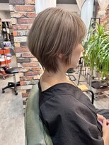 ルーナヘアー(LUNA hair) ダブルカラー/ブリーチ/くびれショート/ハイトーン/10代20代30代