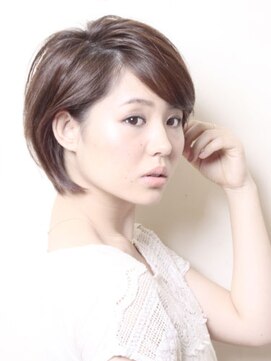 アンダートゥリー(_TREE) AKs表参道 遠藤 大人ボブ コンサバティブ×ヌケ感 03 5778 3351