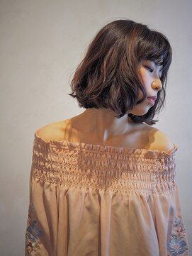 カスタネット ピンクベージュ・ボブ