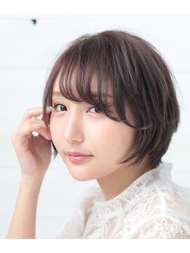 モザイク(MOSAIQUE) 【東三国/新大阪】大人かわいい コンパクト×小顔ショート