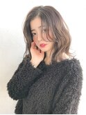 シースルーミディーグレージュ