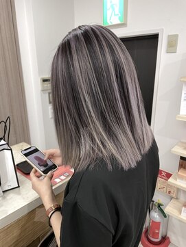 ジゼル(gisele) (小山)グレーバレ