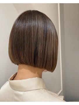 ネオリーブギンザ 銀座店(Neolive GINZA) ミニボブ　バレイヤージュ　ブリーチハイライト