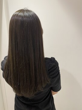 アリーズ シブヤ(ALLYS shibuya) アッシュブラウン　美シルエット　ナチュラルストレート