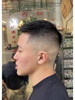 エフエム 明大前(FM)&nbsp;バーバー　ツーブロック/ツイスパ/ビジネス/センターパート