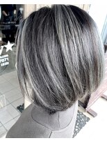 トリニティ(trinity)&nbsp;大人ハイライトグレー系【豊見城・南風原・与那原・南城市】