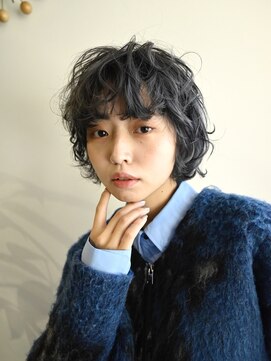 ペロ(pelo) 【pelo.】パーマ風スタイル