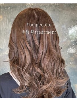 バランス BALANCE 艶カラー/ベイジュカラー/ふんわりカール/酸熱トリートメント