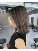 外ハネミディアム×ハイライト