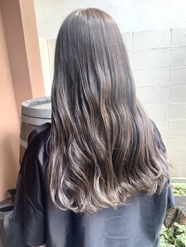 ココカラヘアー ニコ(cococara hair nico) レイヤー/顔まわりカット/韓国風/透明感カラー/暗髪