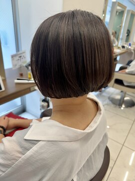 アッシュ 下北沢店(Ash) プチ刈り上げストンっとおさまるボブ