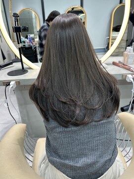 ロンドメリア 天神大名店(Lond Melia) ★丸型逆三角ホワイトグレージュデジタルパーマチェリーブラウン