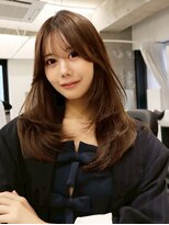 メラク(Merak)&nbsp;落ち着き感×抜け感の大人レイヤー