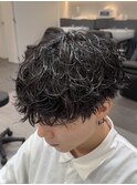 大きめカールが魅力のシャドウパーマ/無造作マッシュ