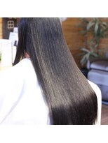 カシュカシュヘア(Cache-Cache hair)&nbsp;物凄い縮毛矯正！！