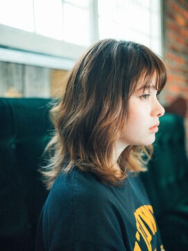 カラーサロンビスカリア 相模原エリア 淵野辺駅店(Color salon Biscaria) 大人可愛い☆レイヤー☆カール［淵野辺］