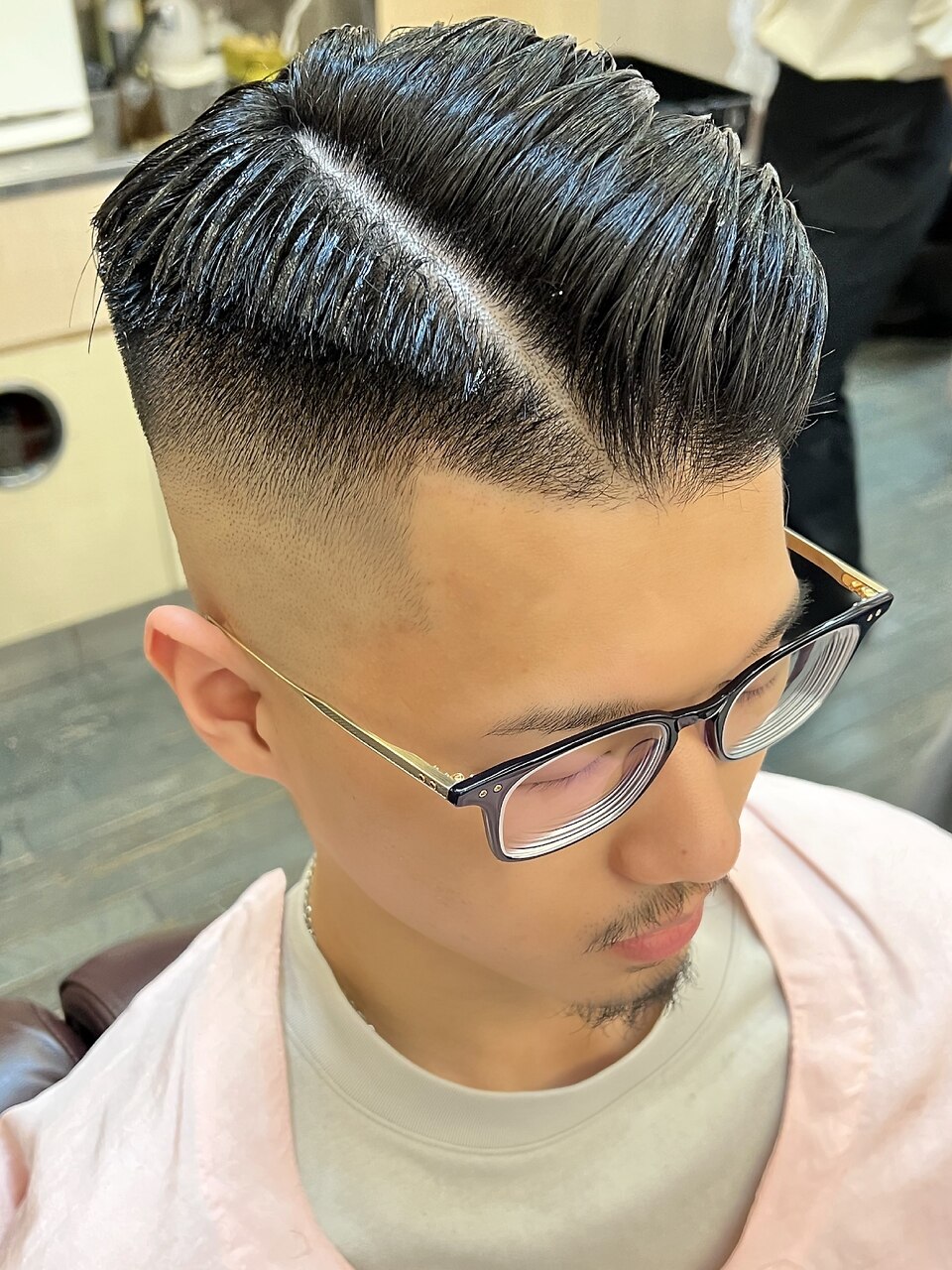 スキンフェード/73震災刈り/アップバング/メンズショート/短髪