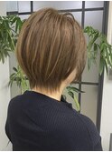くびれショートボブ40代50代グレイカラー白髪染め白髪ぼかし