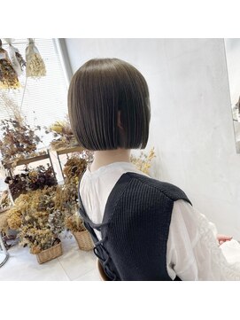 ミント(mint) ミニボブ/ボブ/ショートボブ/ショート/くすみカラー