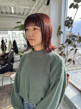 フィル(fil) 切りっぱなしボブ／チェリーレッド