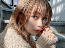 【ケアブリーチ】を使ってダメージを最小限に抑えながら理想の透明感カラーに♪