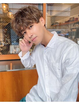 ルービックセカンド 和歌山(Rubik's 2nd) 無造作×束感モテる黒髪【マッシュウルフ】