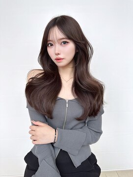 アフロートリノ(AFLOAT Leino) 大人可愛い韓国くびれレイヤー　顔まわりカット　パッツン前髪