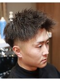 <理容室><バーバー>ジェットモヒカン ツイストパーマ