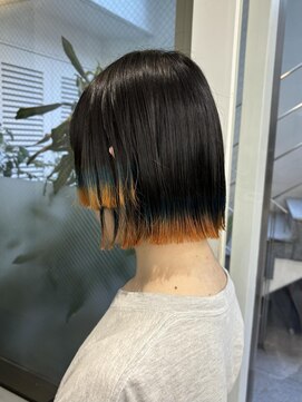 レコ 渋谷(LECO) 裾デザインカラーボブ