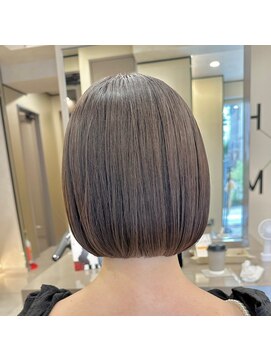 シシ 大宮(She 2.) ハンサム丸みショートボブ/ショート/前髪/丸みショートボブ