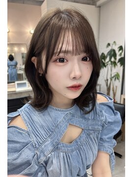 モアナ バイ ラナ 甚目寺店(MoanA BY LANA) 韓国風/透明感カラー/オリーブベージュ/ぱっつん前髪/小顔カット