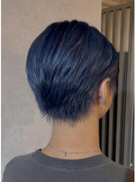 シアン(CYAN) ネイビーブルーカラー