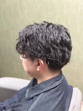 トレンドを取り入れたパーマスタイル