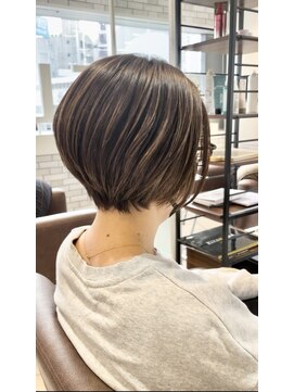 ゼルレーヴ(ZELE reve) ショートボブハイライトカラー