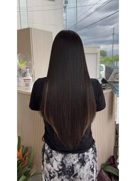 エル バイ ロンド 関(elle by Lond) [elle by lond]栗原　瑠世　縮毛矯正/髪質改善/酸性ストレート