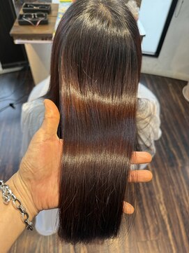 アトリエアルシュ(atelier ARCHE) 天然ヘナのハナヘナの白髪染めで艶々髪に