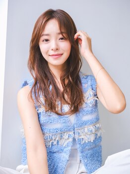 リリアン バイ リトル(Lilian by little)の写真/【矢場町駅1分】透明感あるカラーで上品な仕上がりに！丁寧なカウンセリングで大人女性のヘアケア提案を♪