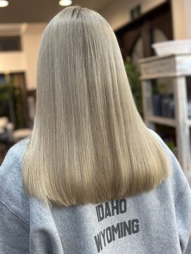 オブジェ ナチュレ(OBJE’T nature) 外国風×ミルクブロンドカラー