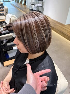 ベコ(Beco) 丸みショート◎30代40代50代60代/白髪ぼかし/グレージュ