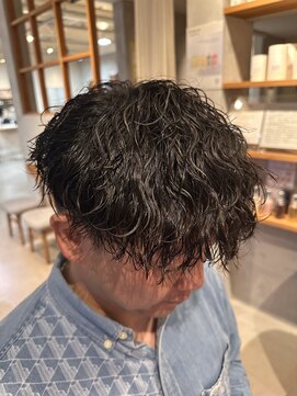 メンズクル(men's quru.) 波巻きツイストスパイラルパーマ波巻きパーマメンズマッシュ勝川